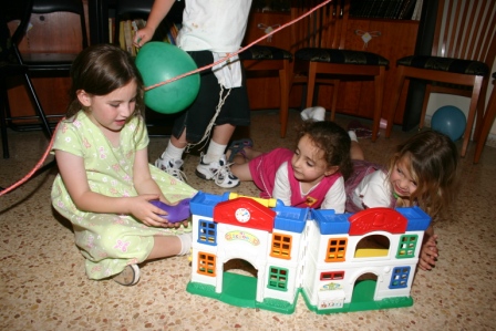 yael's party 134.jpg